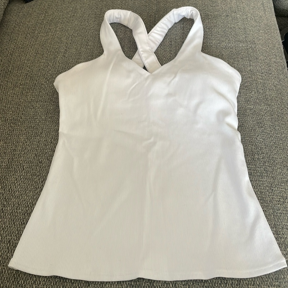 NWOT ALO ELEVATE TANK - size M